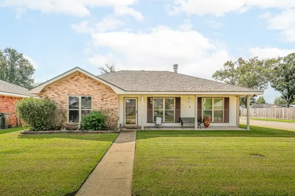 400 Louis Dr, Houma, LA 70360
