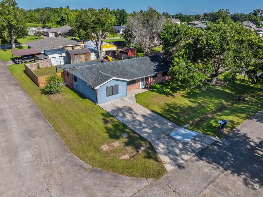 128 St Agnes Drive, Bourg, LA 70343 - #2