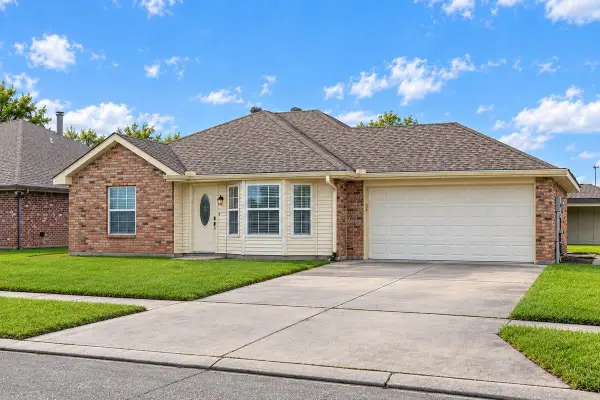 213 Wingfield Drive, Houma, LA 70360