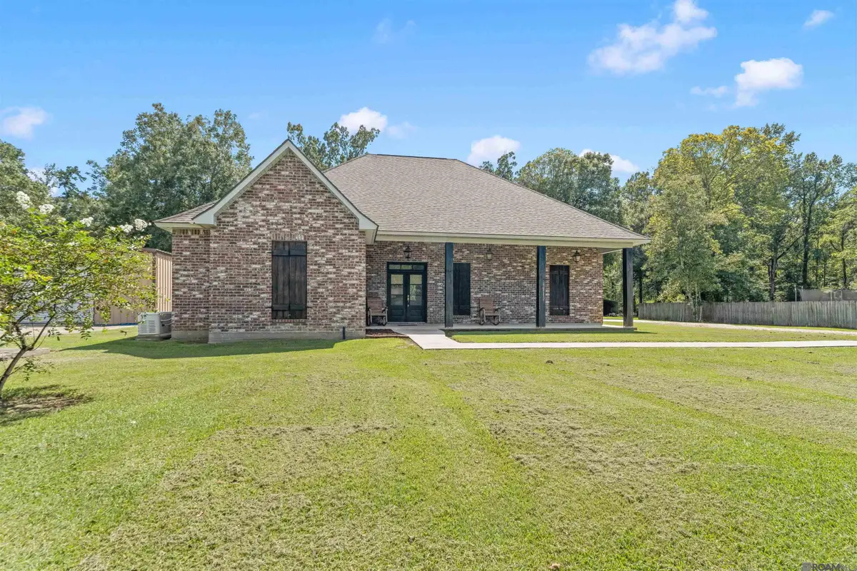 9508 W Blount Rd, Denham Springs, LA 70706 - #1