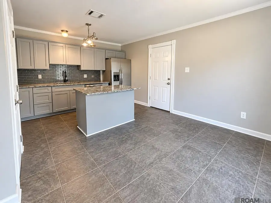23885 Partridge Ln, Denham Springs, LA 70726 - #2