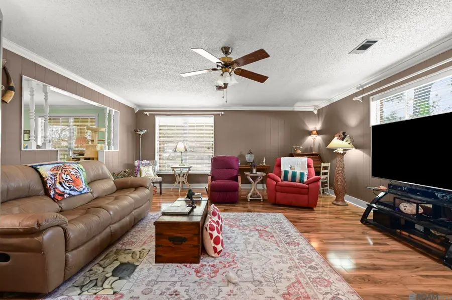1169 S Burgess Dr, Baton Rouge, LA 70815 - #3