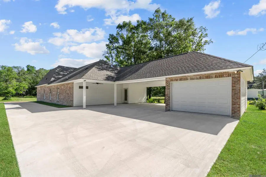 31872 Netterville Rd, Denham Springs, LA 70726 - #2