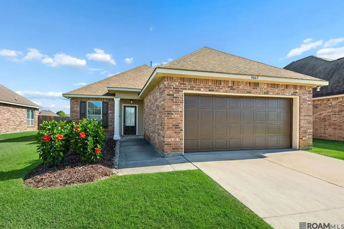 9067 Redwood Lake Blvd, Zachary, LA 70791 - #1