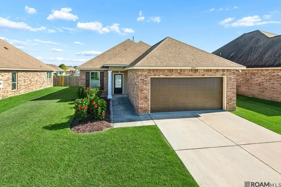 9067 Redwood Lake Blvd, Zachary, LA 70791 - #2
