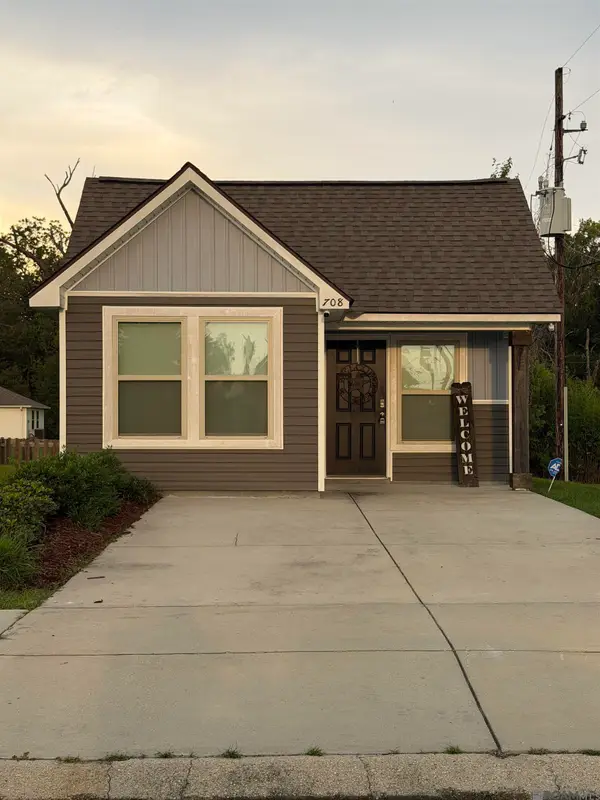708 S Bienville Ave, Gonzales, LA 70737