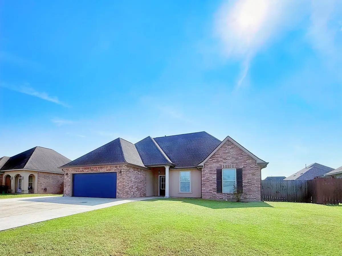264 Millstone Dr, Thibodaux, LA 70301 - #1