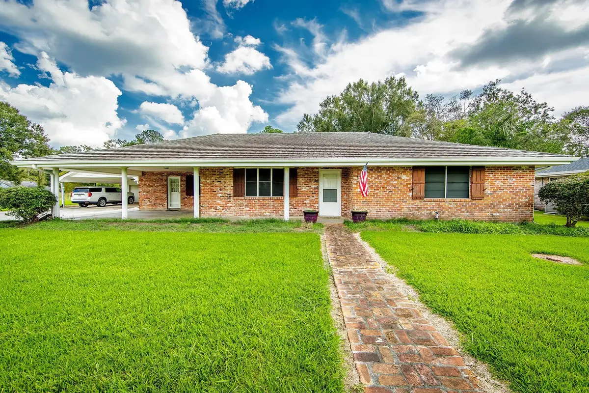 108 Clausen Drive, Schriever, LA 70395 - #1