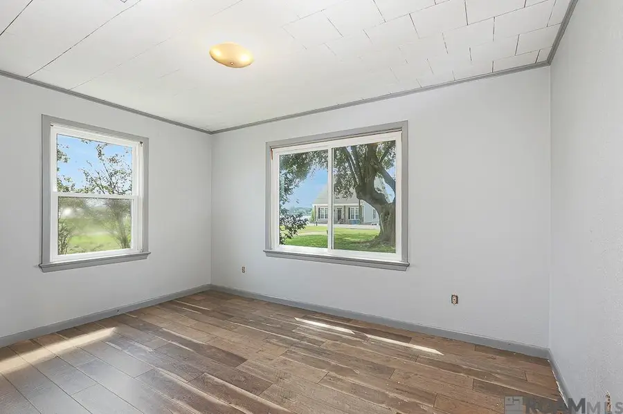 7300 Island Rd, Jarreau, LA 70749 - #2