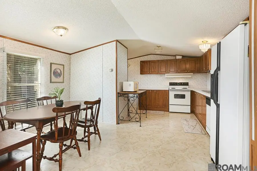 29796 A Burns Ln, Walker, LA 70785 - #2