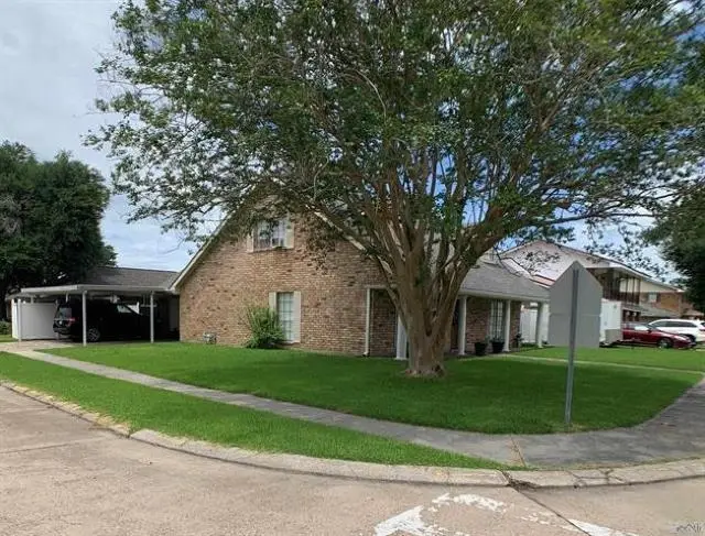 2216 Acadian Dr, Houma, LA 70363 - #2