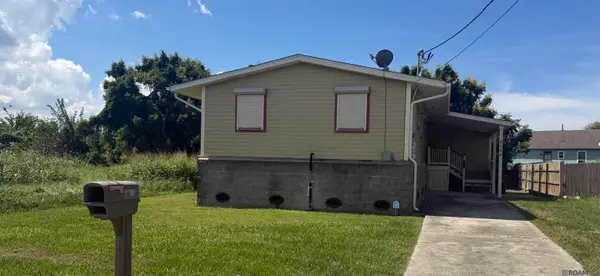 6350 Pauline Dr, New Orleans, LA 70126