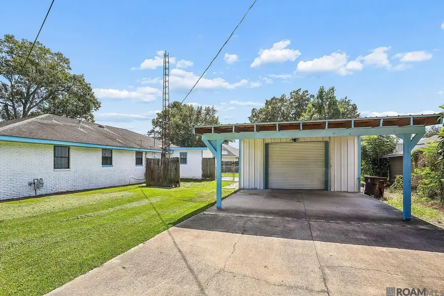 355 Hood St, Donaldsonville, LA 70346 - #2