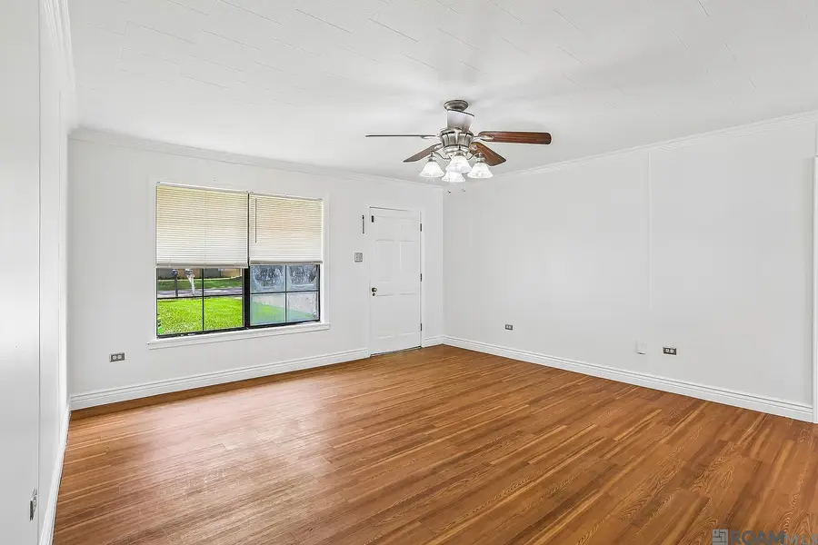 355 Hood St, Donaldsonville, LA 70346 - #3