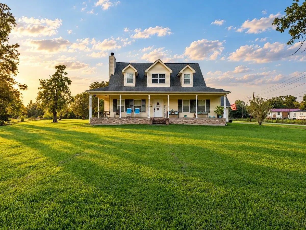315 South Central Boulevard, Chauvin, LA 70344 - #1