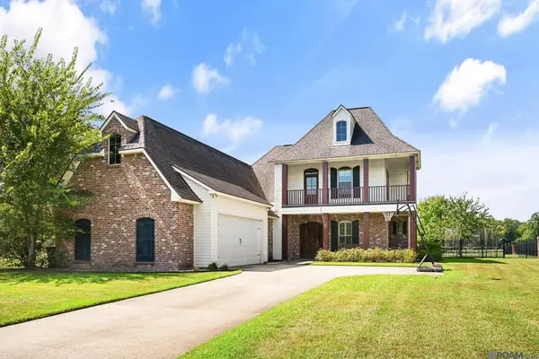 22819 Beaver Creek Blvd, Zachary, LA 70791