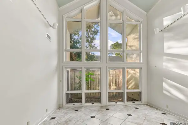 1454 Applewood Rd, Baton Rouge, LA 70808