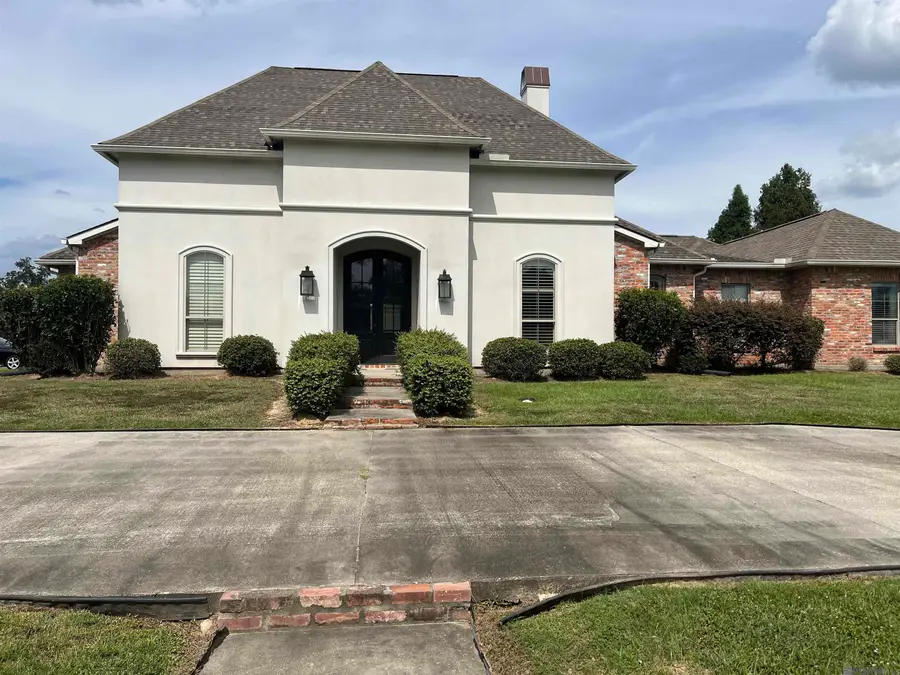 16201 Missy Ct, Central, LA 70739 - #2