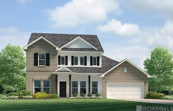 21480 Hayfield Dr, Zachary, LA 70791