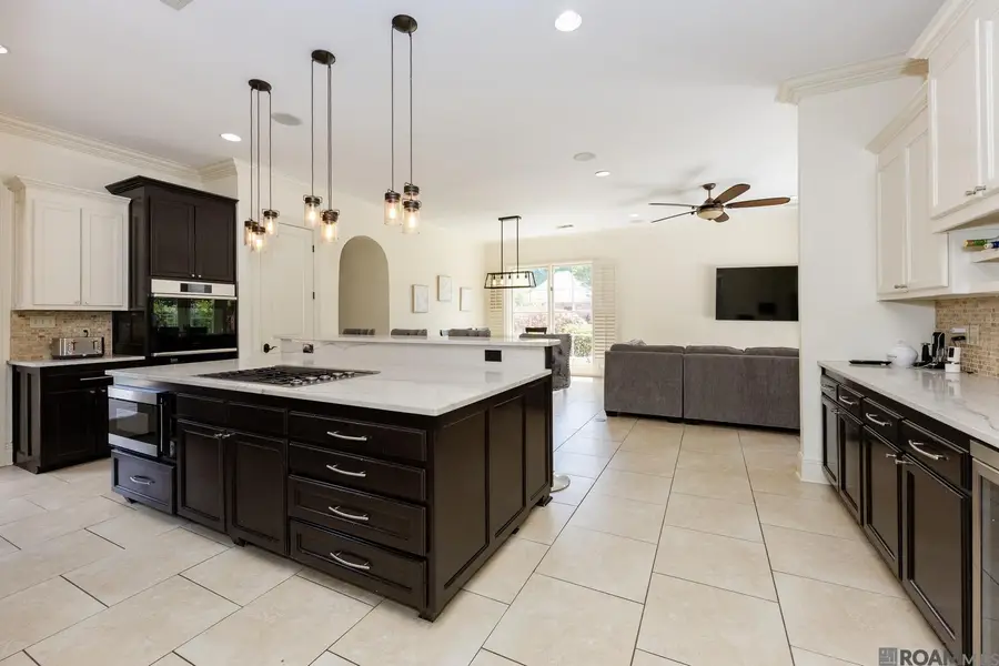 10757 Royal Ridge Ave, Baton Rouge, LA 70810 - #3