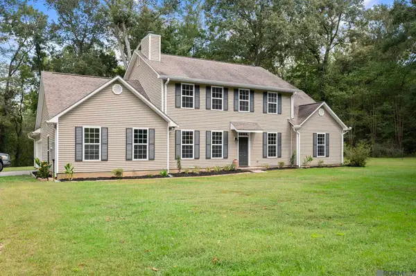 9839 Byrnes Rd, St Francisville, LA 70775