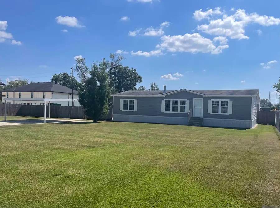 41025 Cannon Rd, Gonzales, LA 70737 - #2