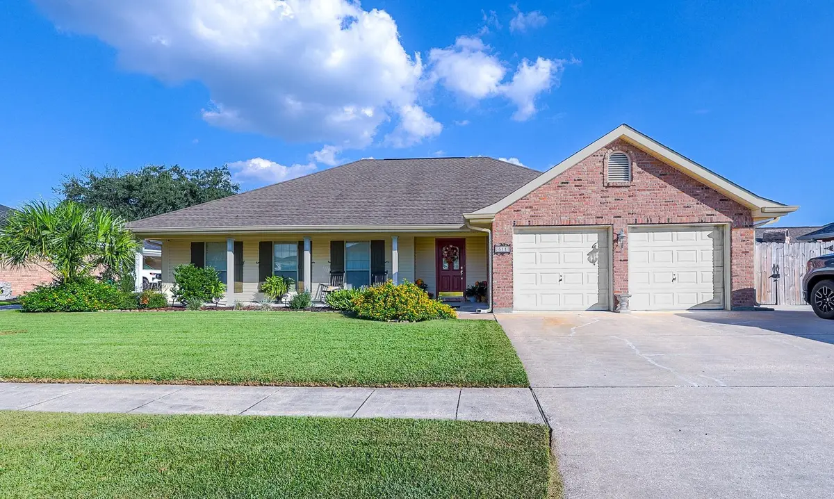511 Katie Dr, Houma, LA 70360 - #1
