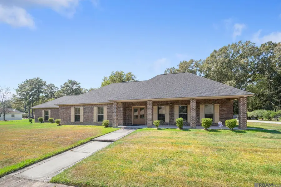 13823 Cayuga Dr, Baker, LA 70714 - #2