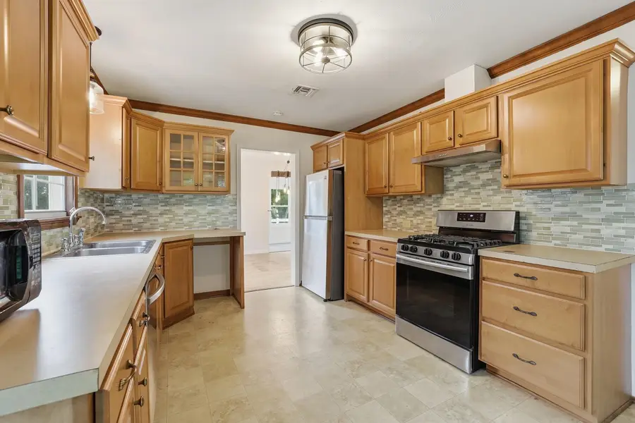 17457 East Main Street, Galliano, LA 70354 - #3