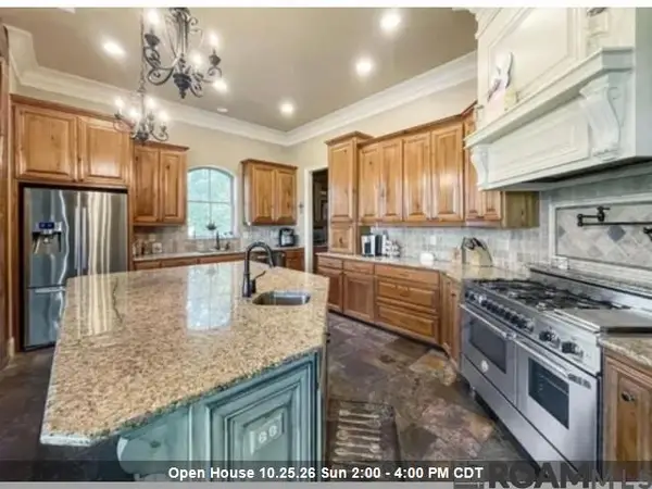 8979 Carriagewood Estates Dr, Saint George, LA 70817
