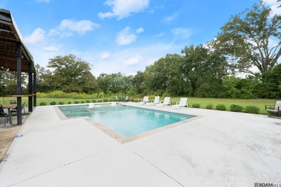2494 Lirocchi Dr, Baton Rouge, LA 70816 - #2