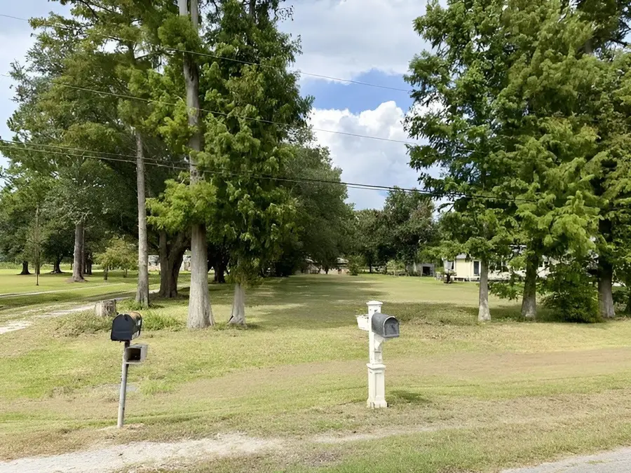 132 Isle Of Cuba Road, Schriever, LA 70395 - #3