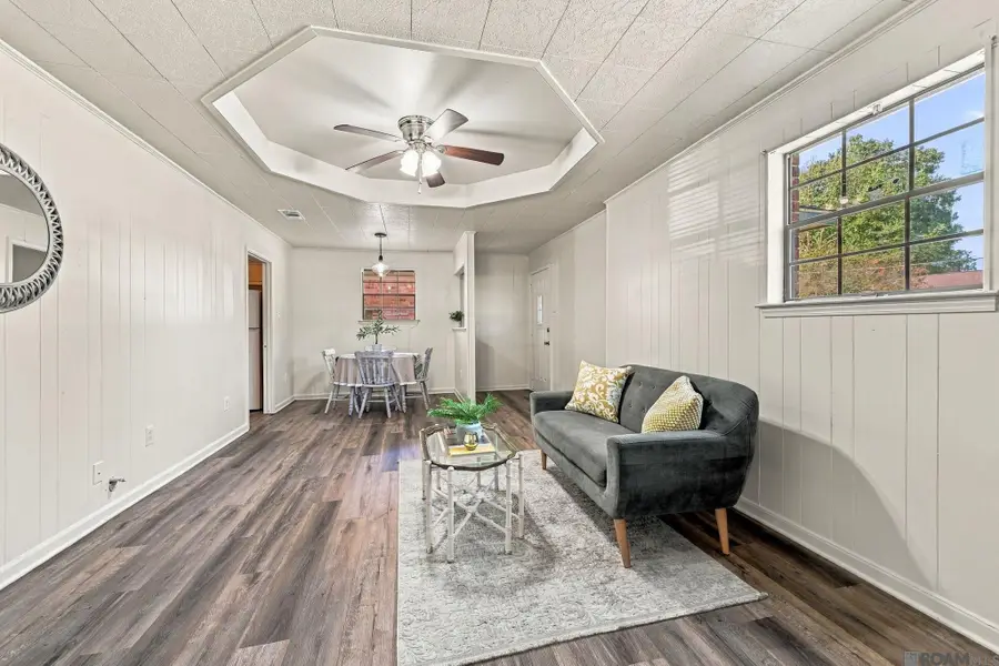 914 Johnson St, Port Allen, LA 70767 - #3
