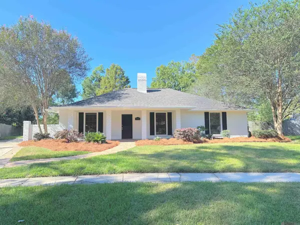 13515 Shortridge Ave, Baton Rouge, LA 70817
