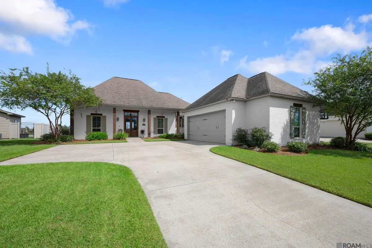 41204 Toledo Ave, Gonzales, LA 70737 - #1