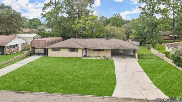 9535 W Pomona Dr, Baton Rouge, LA 70815