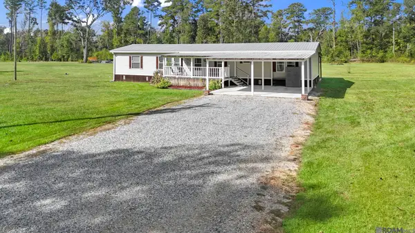 24331 Glory Dr, Livingston, LA 70754