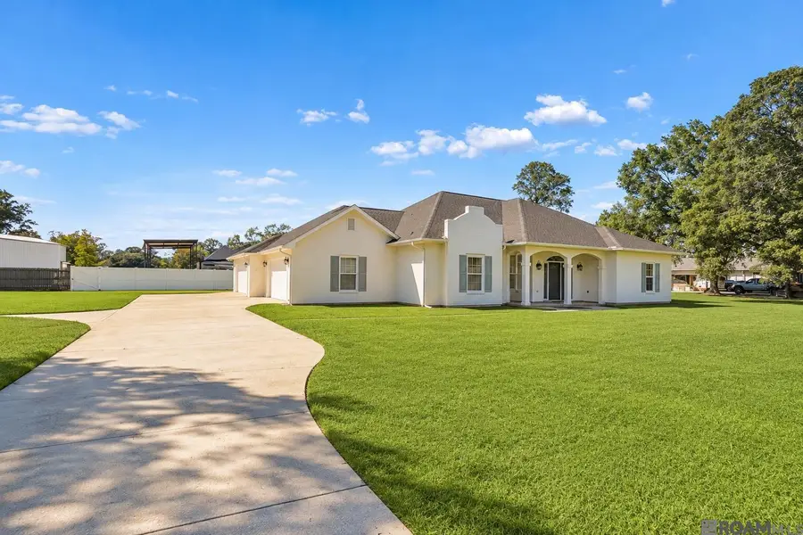 14377 Lazy Oaks Dr, Gonzales, LA 70737 - #2