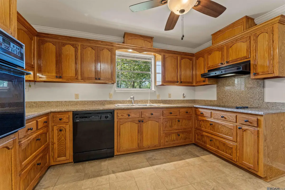 13126 Oleary Ave, Baton Rouge, LA 70814 - #1