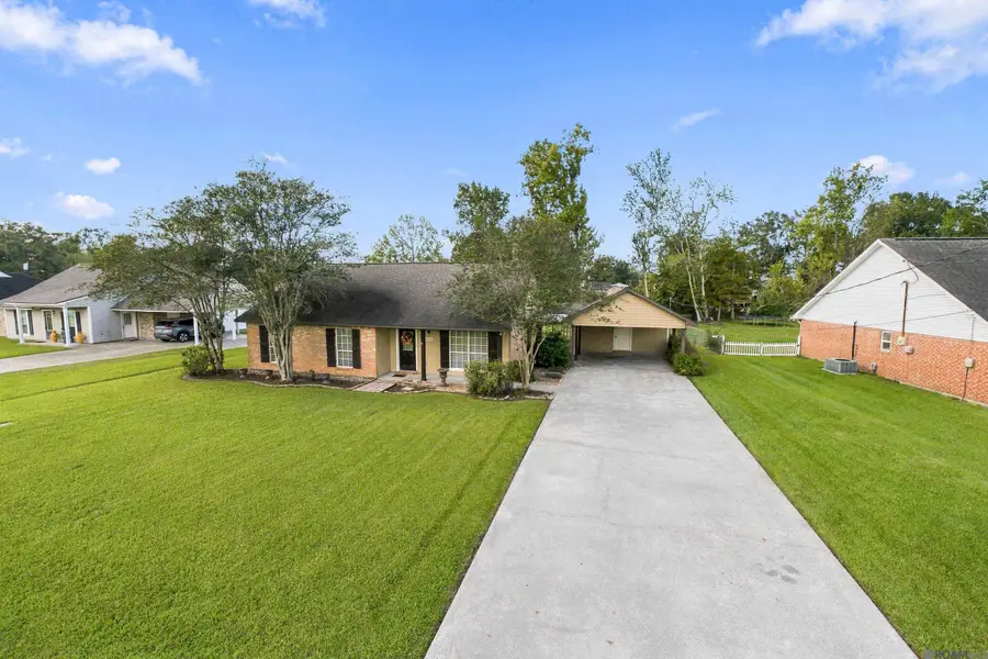 43236 E Pond Dr, Gonzales, LA 70737 - #3