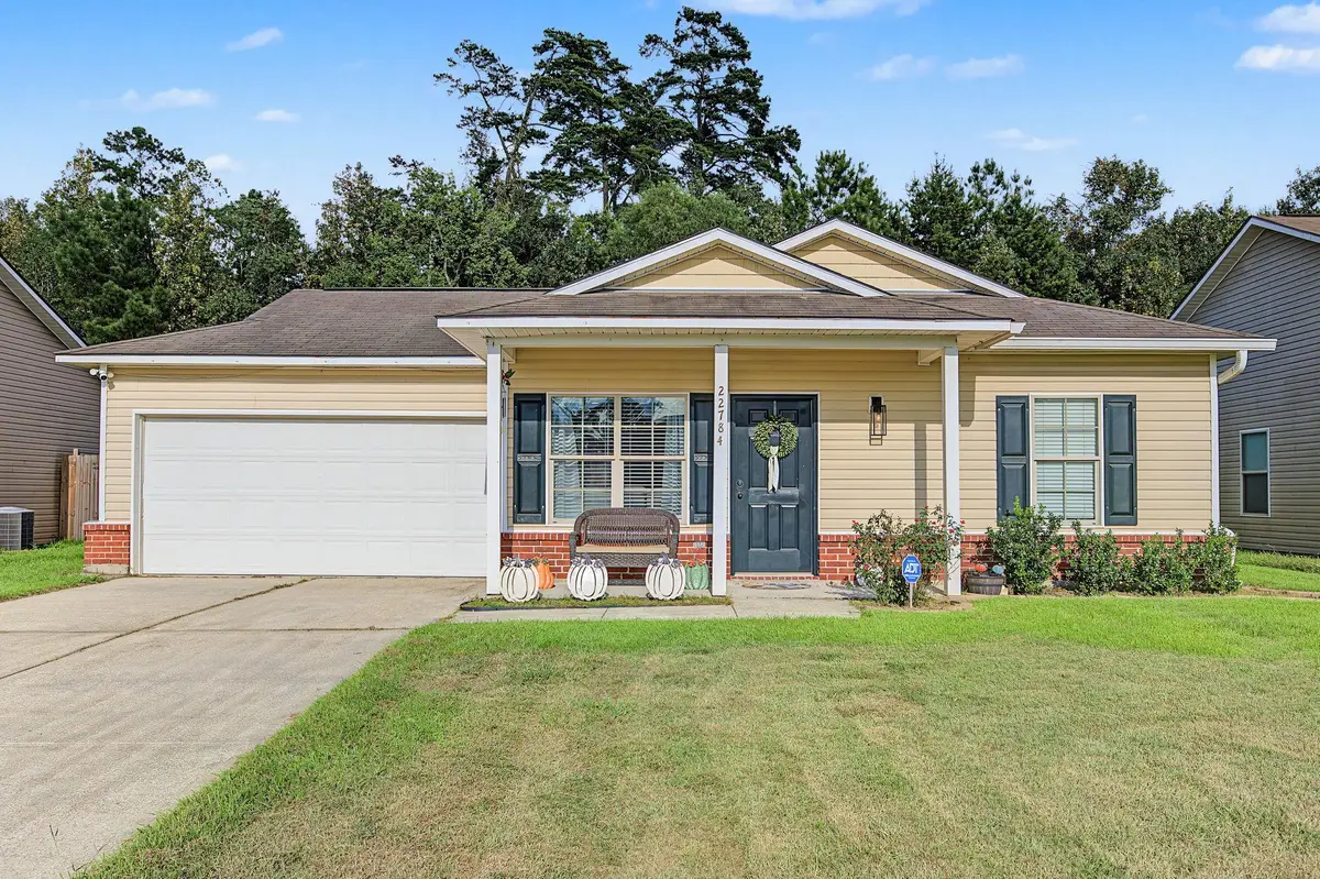 22784 Lafourche Ln, Denham Springs, LA 70726 - #1