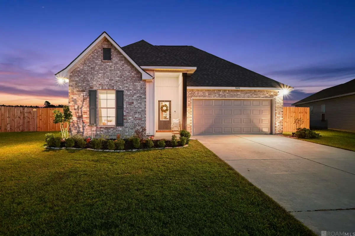 9698 Muncy Ln, Denham Springs, LA 70726 - #1