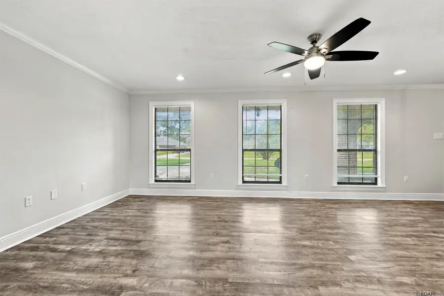 9978 W Tams Dr, Baton Rouge, LA 70815 - #2