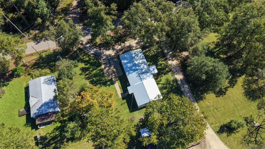 23257 Gum Swamp Rd, Livingston, LA 70754 - #2