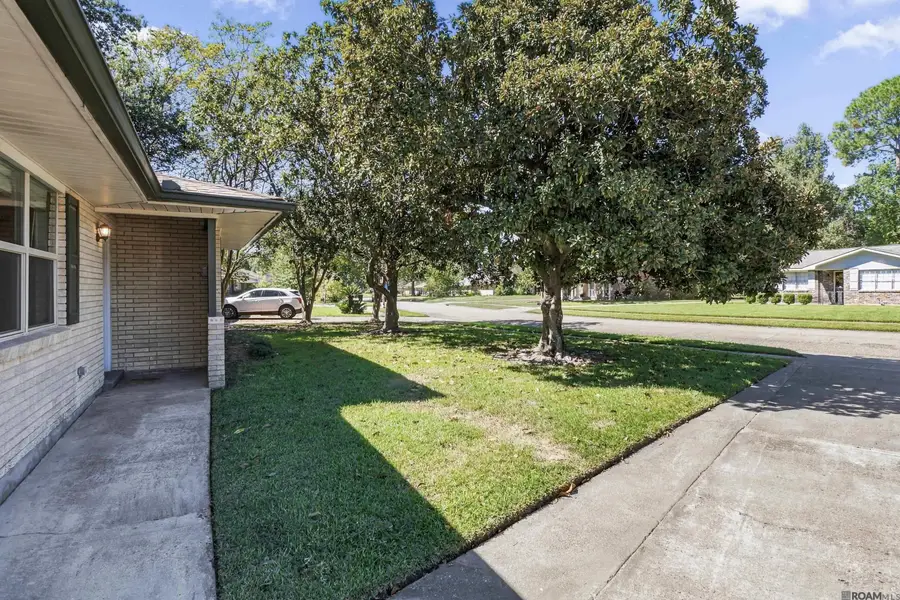 10776 Shermoor Dr, Baton Rouge, LA 70815 - #3