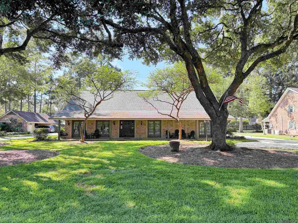 1342 Marc Antony Dr, Baton Rouge, LA 70816