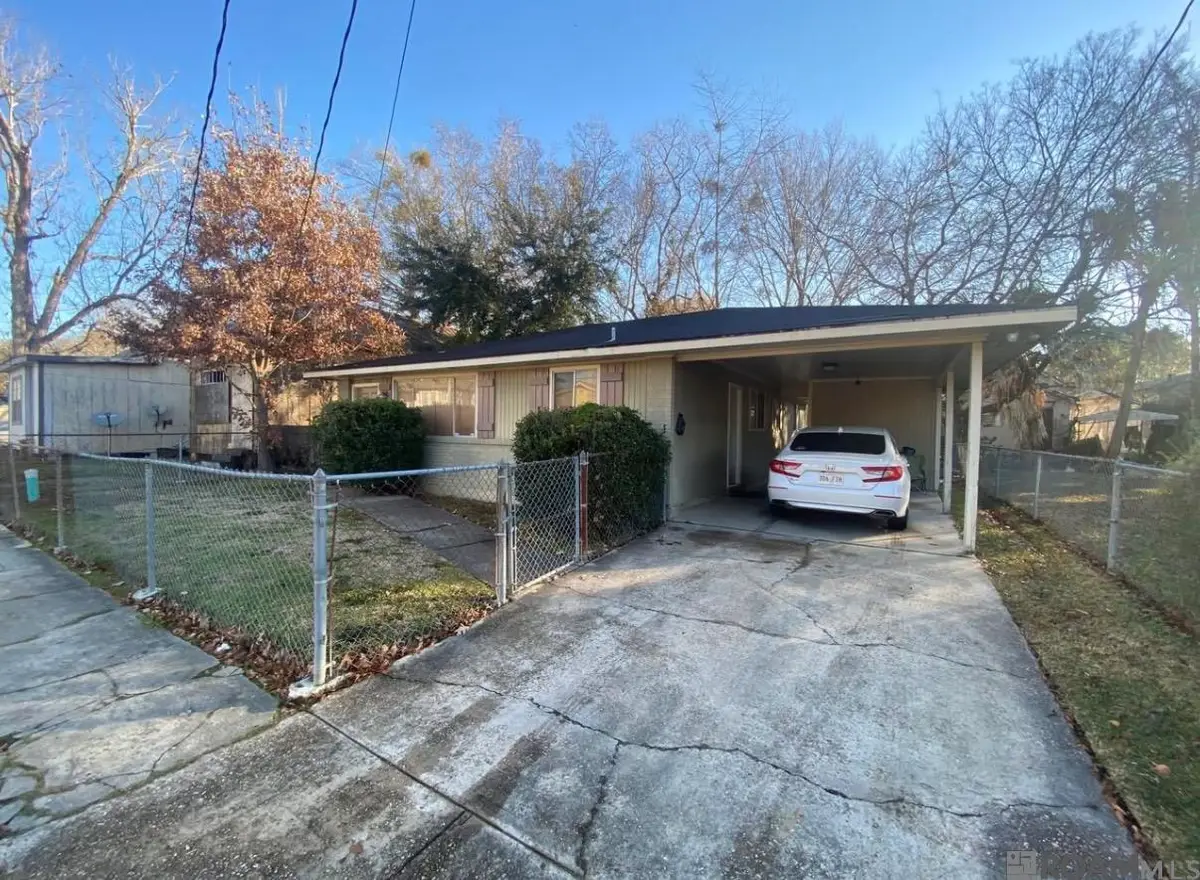 327 S 17th St, Baton Rouge, LA 70802 - #1