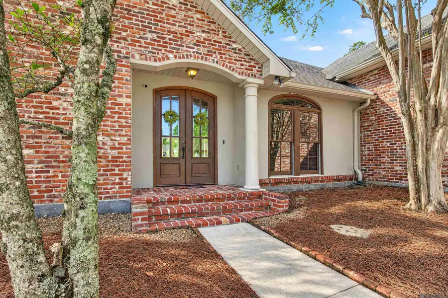 20704 La Rouge Ct, Livingston, LA 70754 - #2