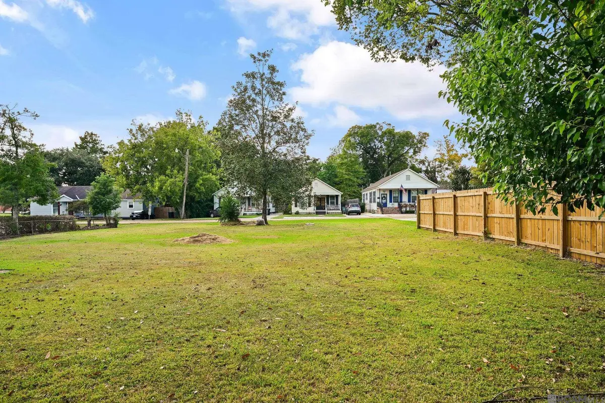 749 Rapides St, Baton Rouge, LA 70806 - #1