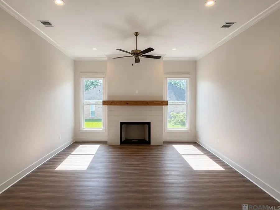 12675 Bridlewood Dr, Greenwell Springs, LA 70739 - #3